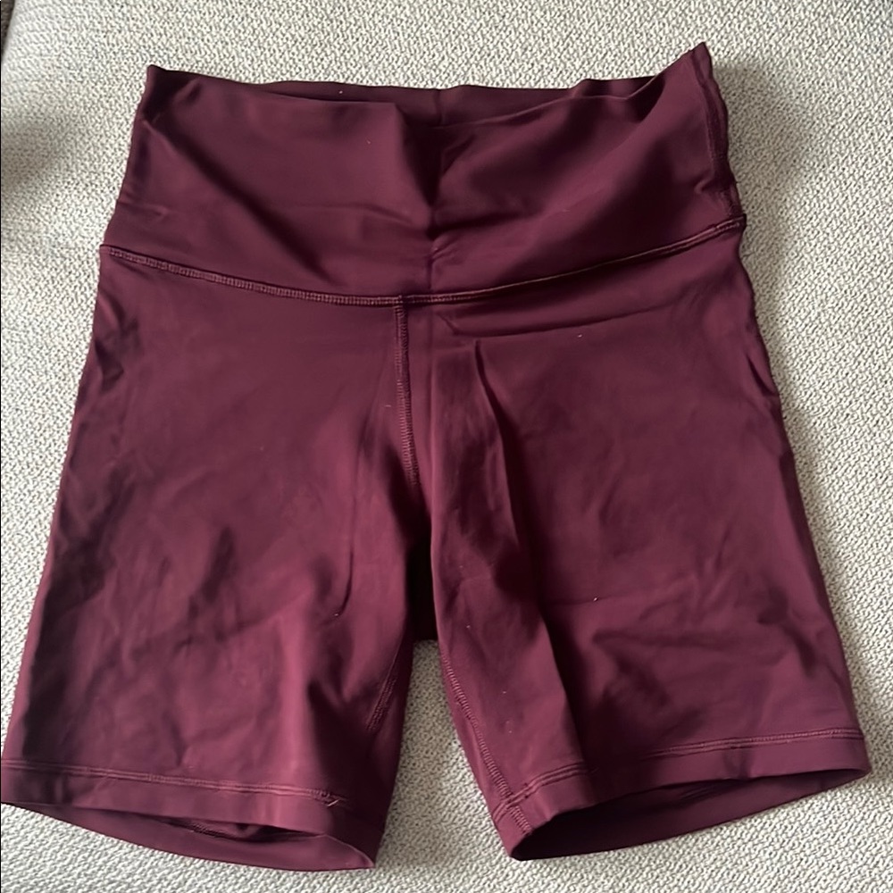Aritzia Biker Short 6’